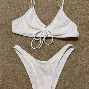 Shein bikini white cutest thing free bucket hat!